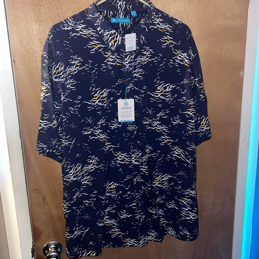 Tori Richard XL Button Down shirt
